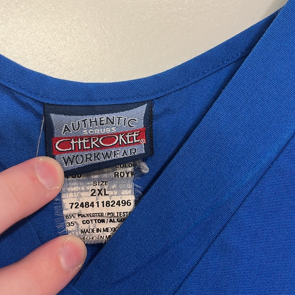 Scrub Top - Picture 3 of 6